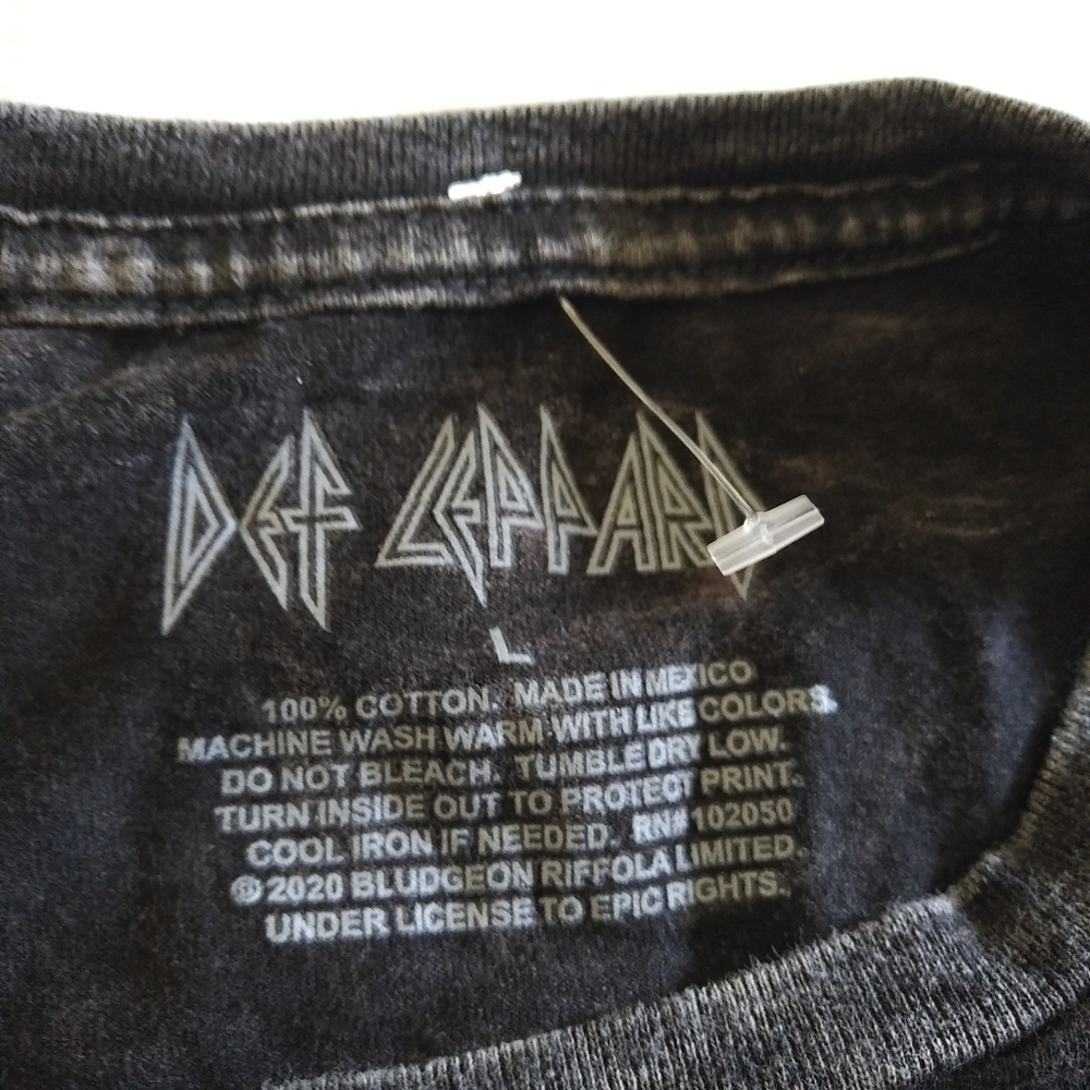Bludgeon Riffola's Official Def🙉Leppard🐆Logo Tee - Picture 8 of 8